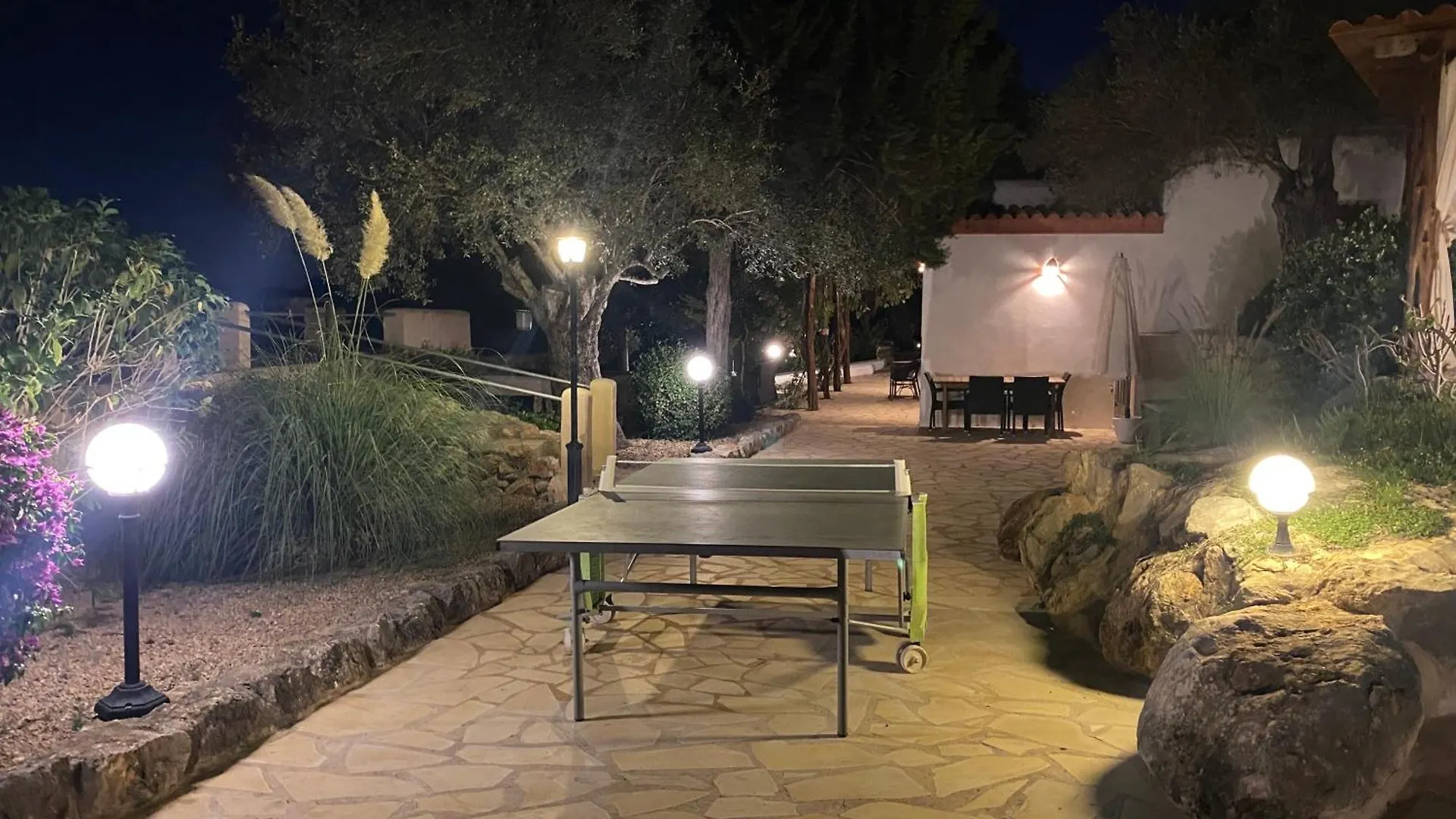 Villa Can Vich Sant Carles de Peralta