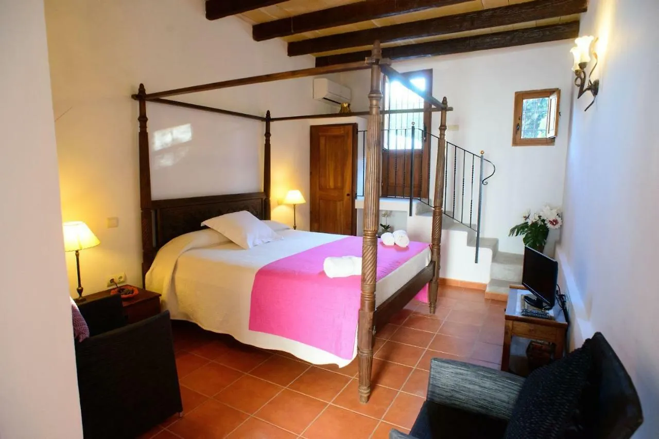 Villa Can Vich Sant Carles de Peralta